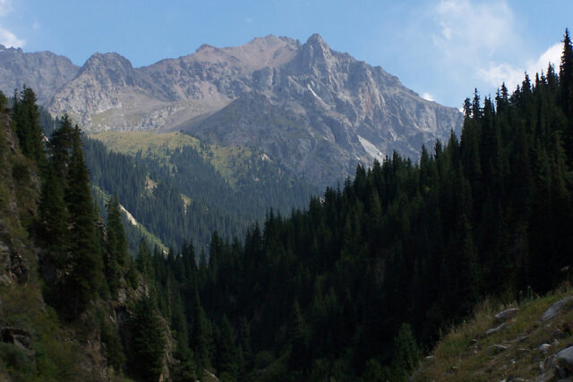 Best Time to Visit Kyrgyzstan: Month-by-Month Guide (2026)