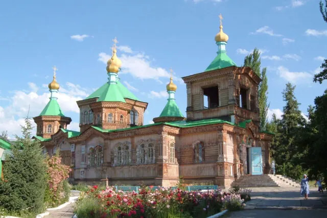 Karakol Travel Guide: The Adventure Capital, Done Right
