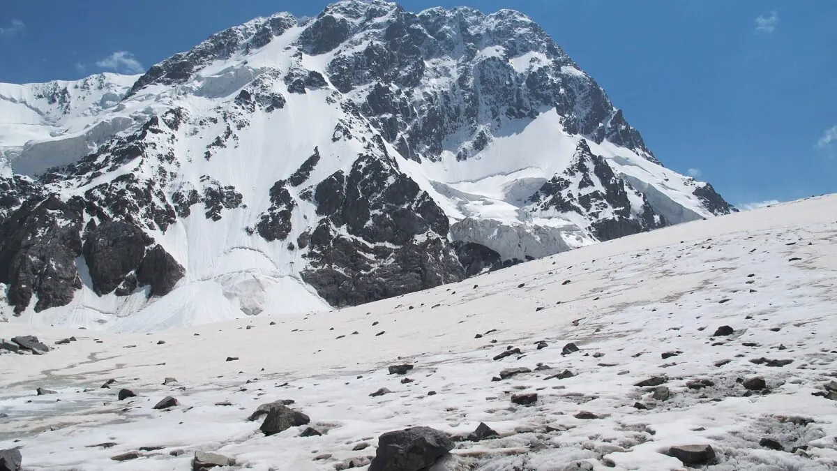 Kyrgyzstan vs Nepal Trekking: An Honest Comparison