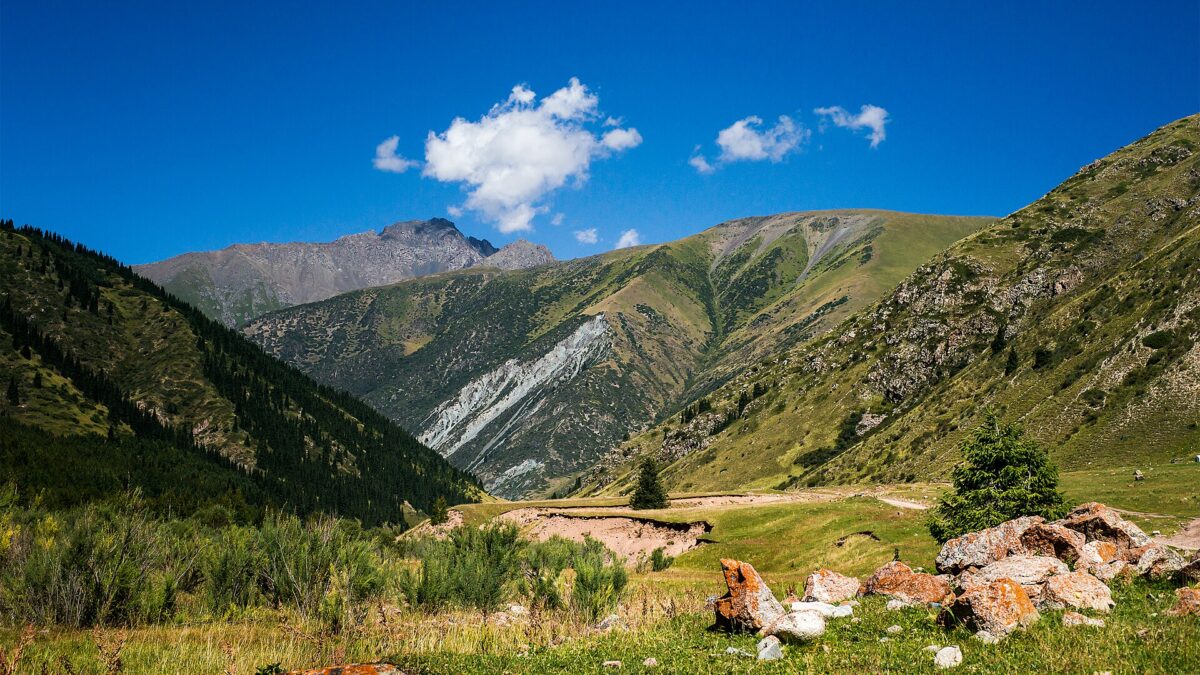 one week kyrgyzstan itinerary