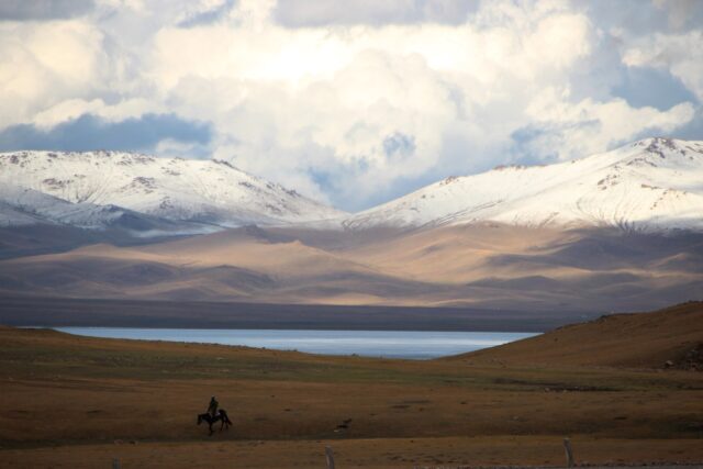 Song-Kul Lake: Yurt Stays, Horse Treks & How to Get There (2026)