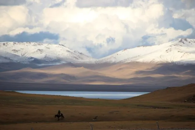 Song-Kul Lake: Is Kyrgyzstan’s Famous Jailoo Worth It?